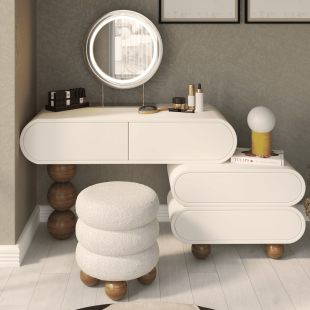 Makeup Vanity