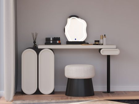 Cleo Vanity Set