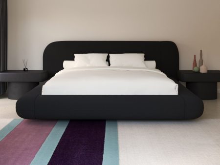Snug bed